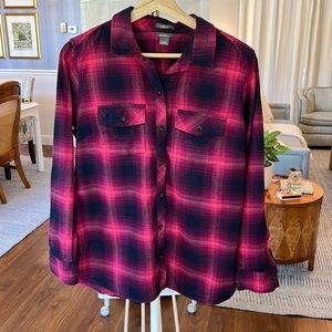 Women’s Eddie Bauer flannel shirt